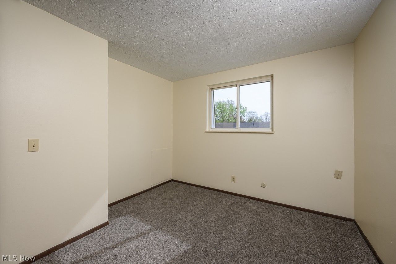 320 Harding Avenue NW Massillon OH 44646