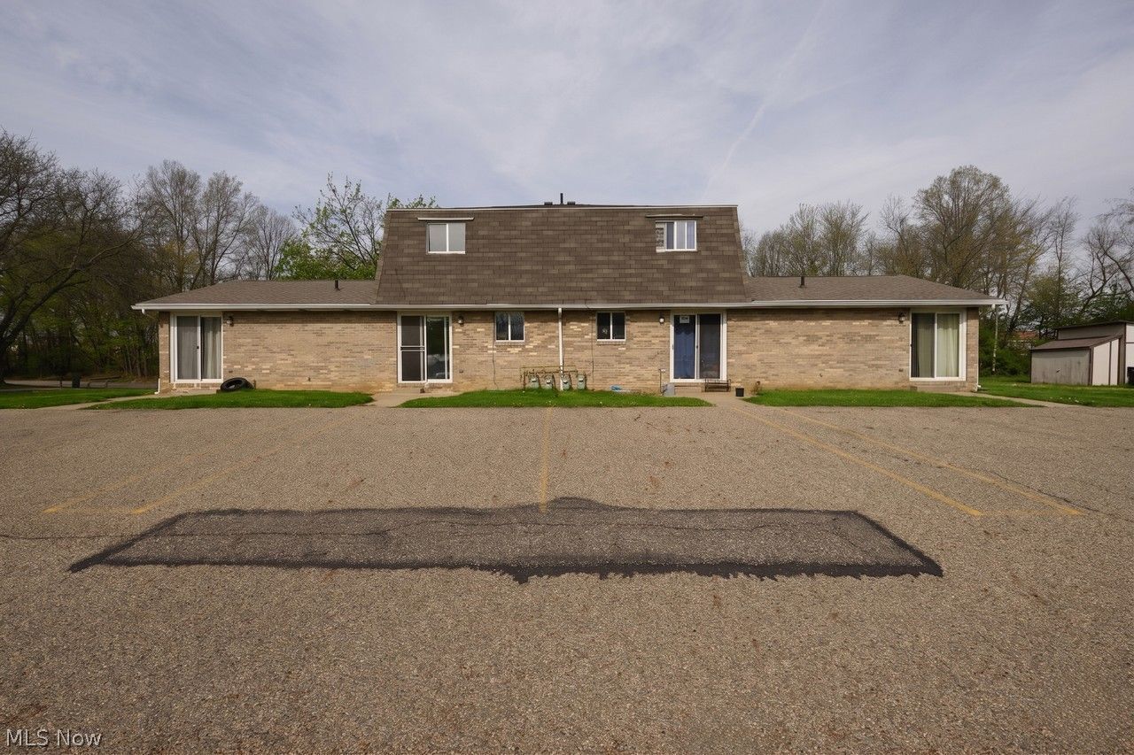 320 Harding Avenue NW Massillon OH 44646