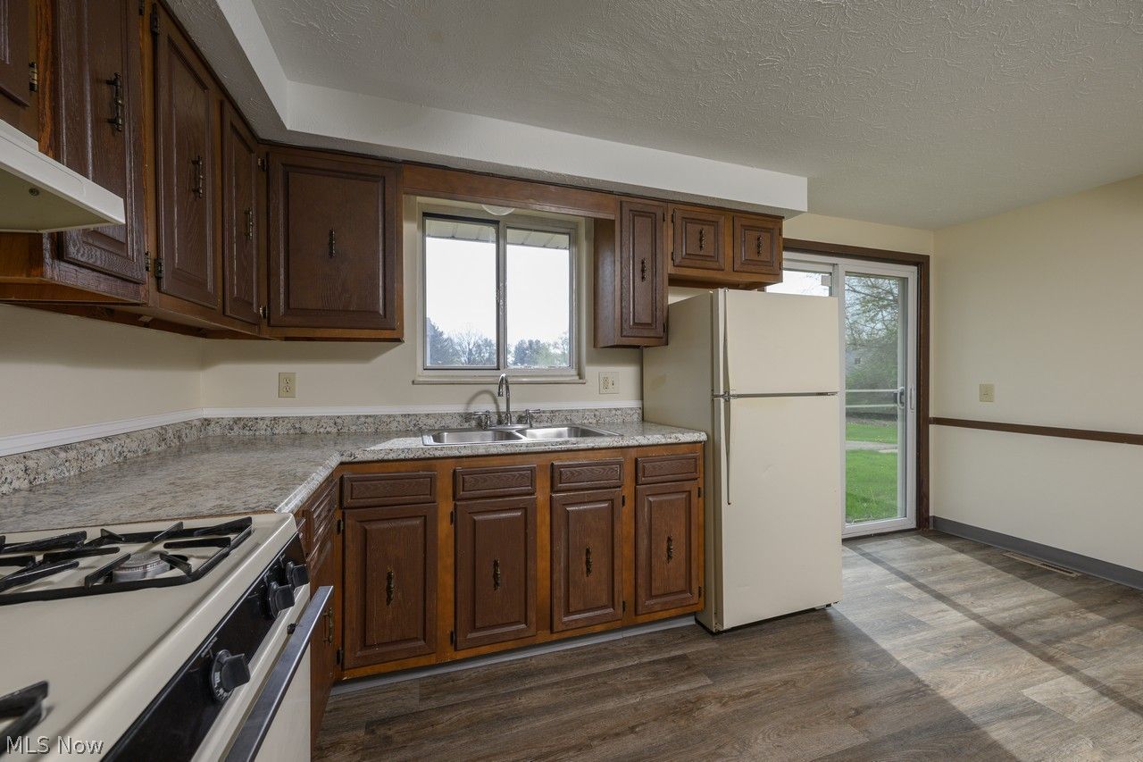 320 Harding Avenue NW Massillon OH 44646