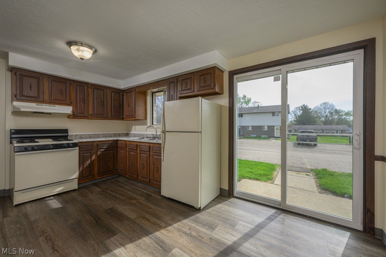 320 Harding Avenue NW Massillon OH 44646