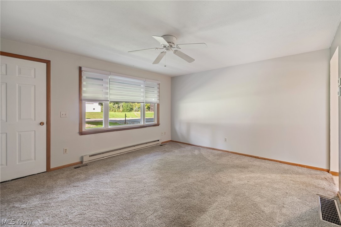 6264 Paris Avenue Louisville OH 44641