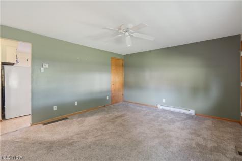 6264 Paris Avenue Louisville OH 44641