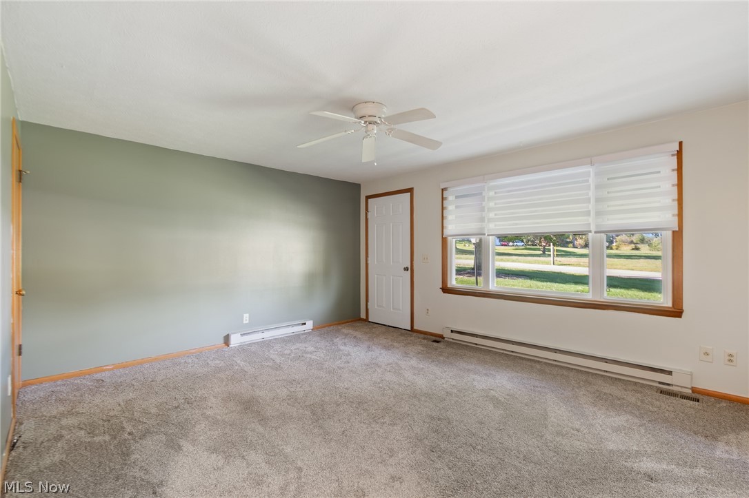 6264 Paris Avenue Louisville OH 44641