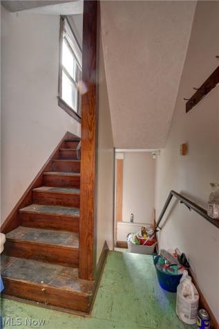 1613 Harvard Avenue NW Canton OH 44703
