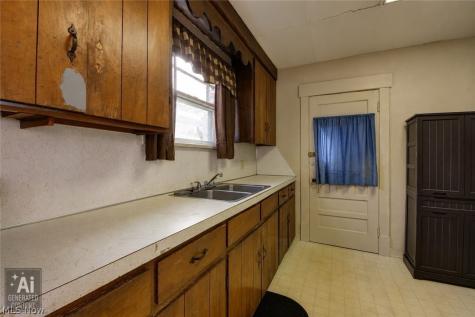 1613 Harvard Avenue NW Canton OH 44703