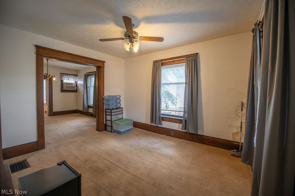 102-104 S Main Street Minerva OH 44657
