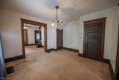 102-104 S Main Street Minerva OH 44657
