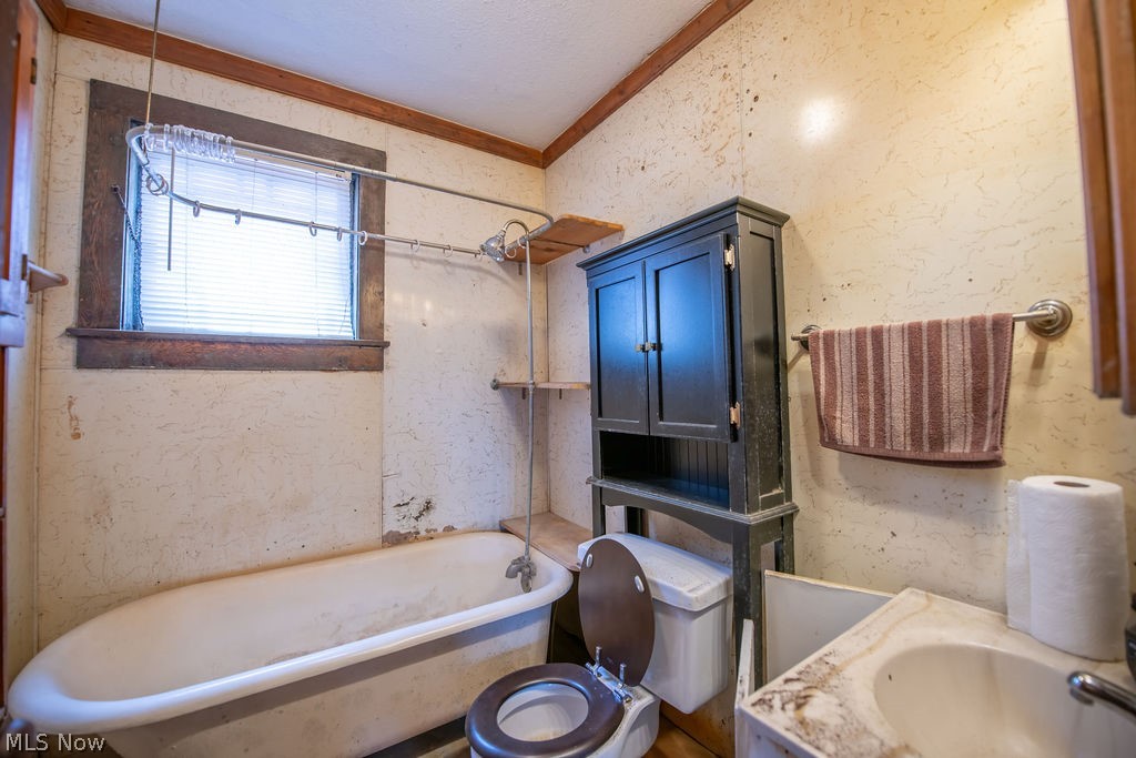 102-104 S Main Street Minerva OH 44657