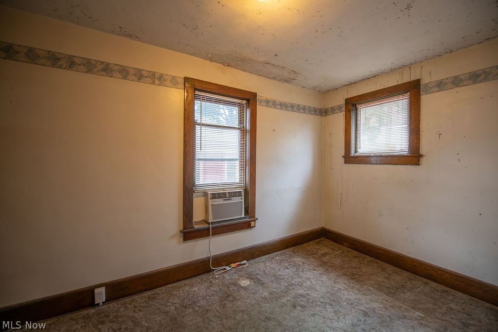 102-104 S Main Street Minerva OH 44657