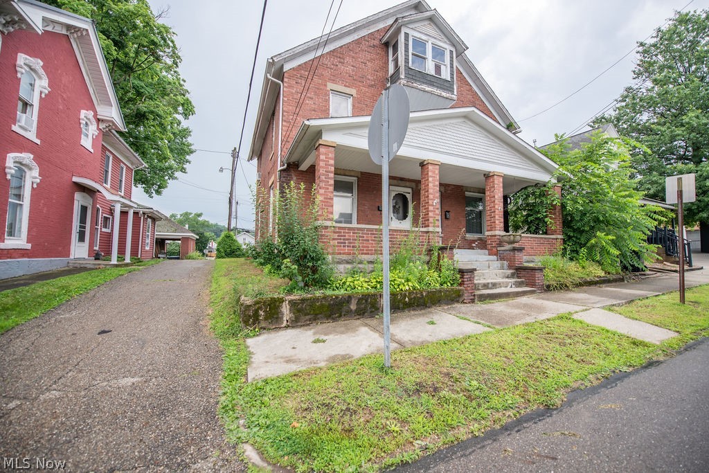 102-104 S Main Street Minerva OH 44657