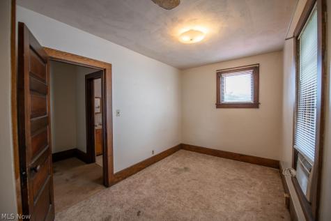 102-104 S Main Street Minerva OH 44657