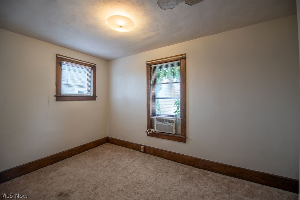 102-104 S Main Street Minerva OH 44657