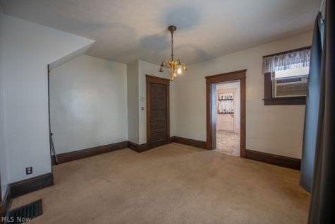 102-104 S Main Street Minerva OH 44657