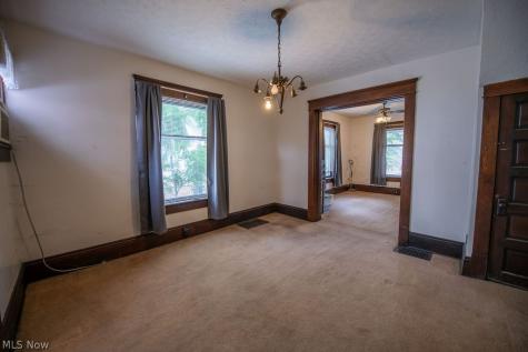 102-104 S Main Street Minerva OH 44657