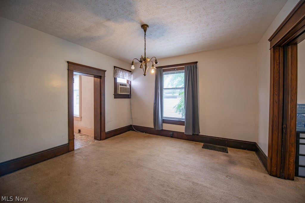 102-104 S Main Street Minerva OH 44657