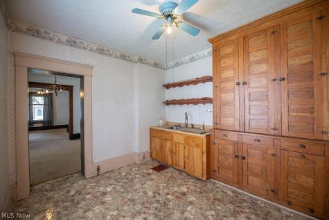 102-104 S Main Street Minerva OH 44657