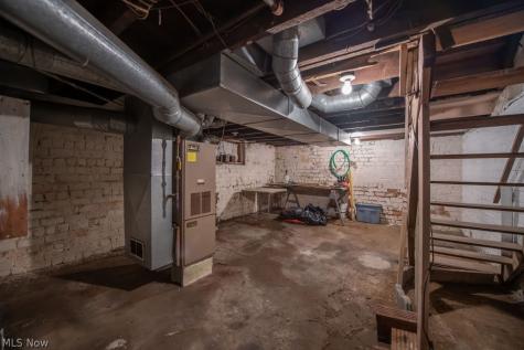 102-104 S Main Street Minerva OH 44657