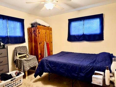 1150 Saxe Avenue Cuyahoga Falls OH 44221