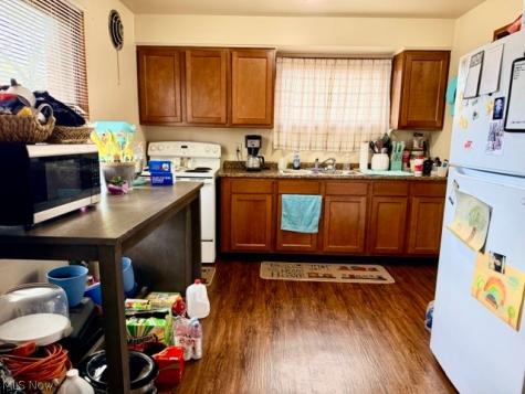 1150 Saxe Avenue Cuyahoga Falls OH 44221