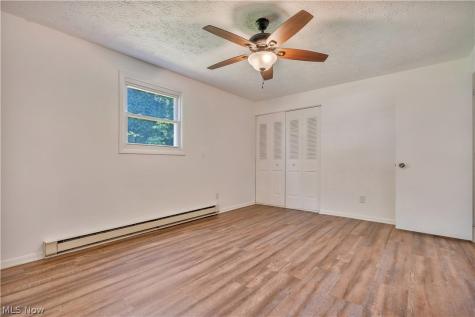 72-74 Briarcliff Avenue NE Alliance OH 44601