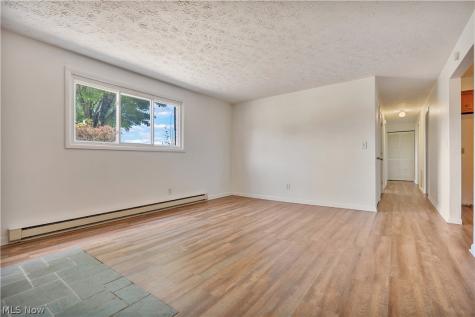 72-74 Briarcliff Avenue NE Alliance OH 44601