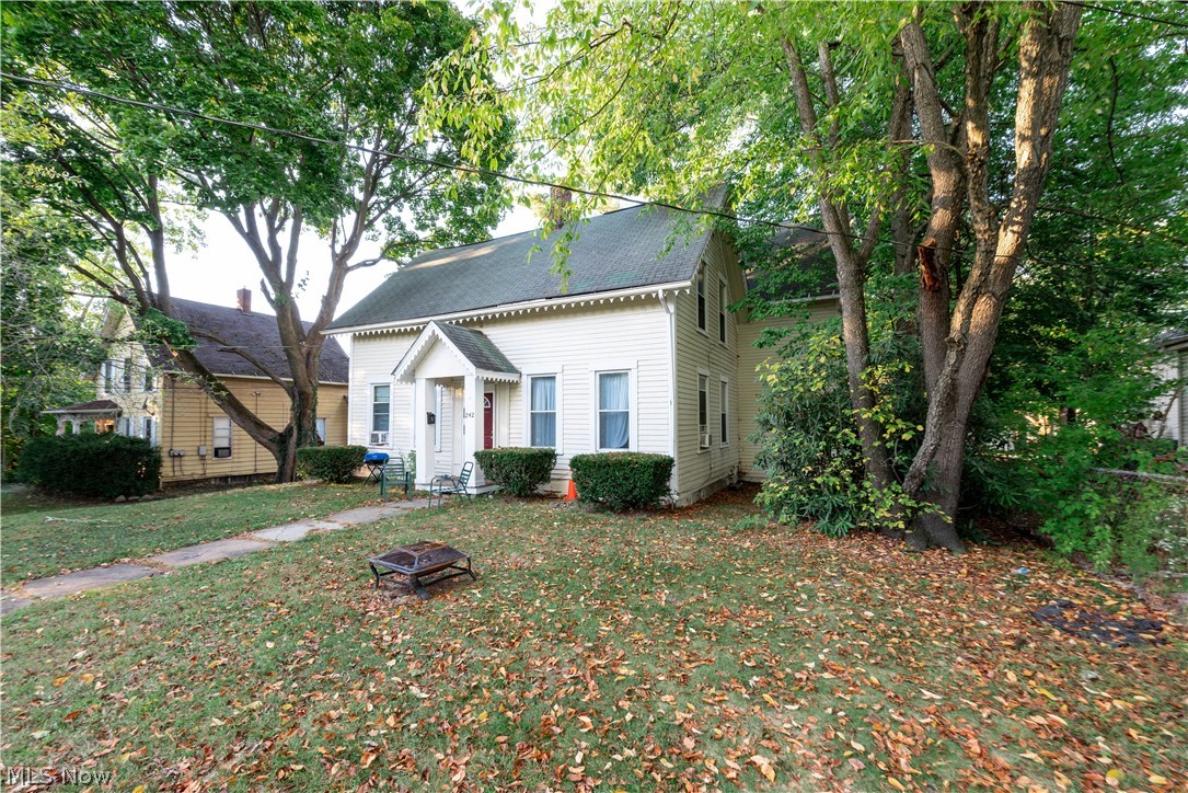 242 W Highland Avenue Ravenna OH 44266