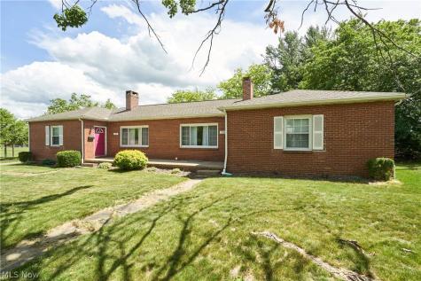 1784-1786 Shatto Avenue Akron OH 44313