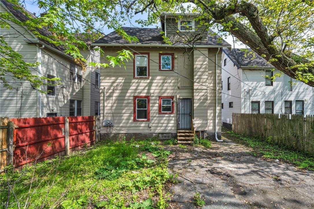 14410 Northfield Avenue East Cleveland OH 44112