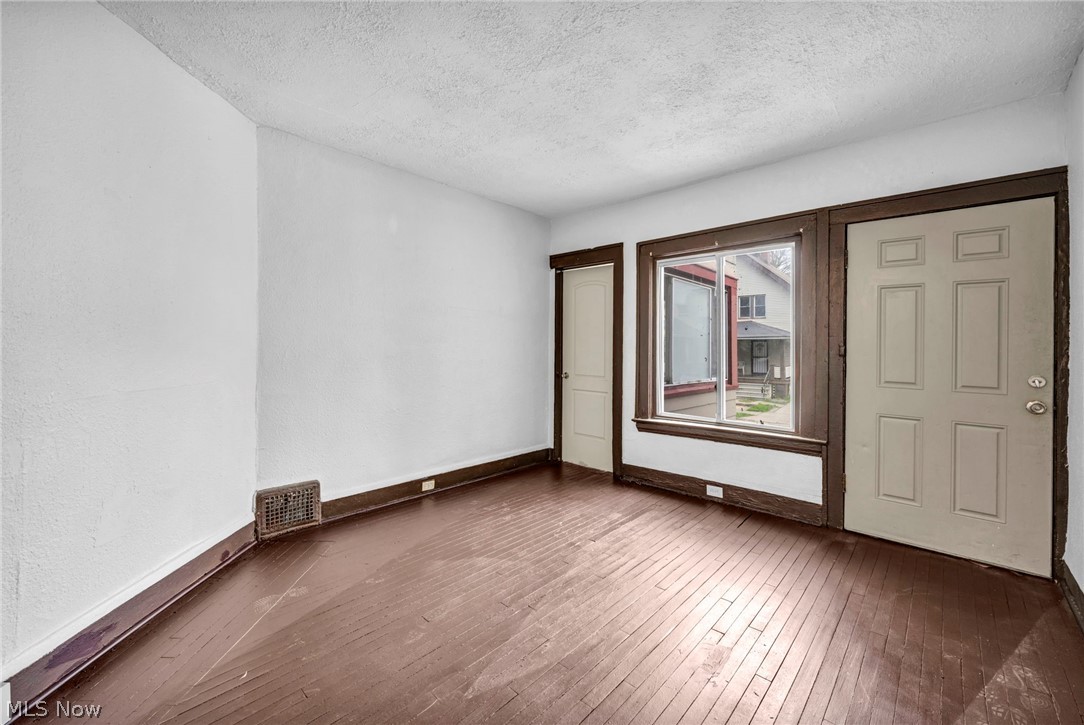 14410 Northfield Avenue East Cleveland OH 44112