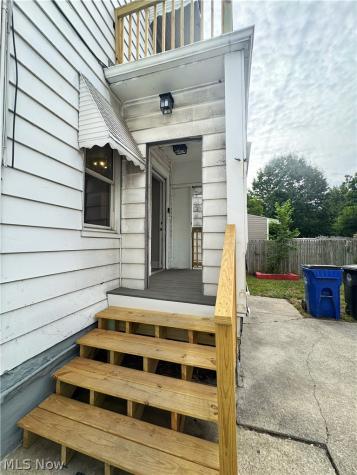 4243 Archwood Avenue Cleveland OH 44109
