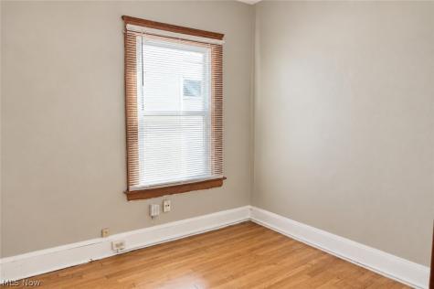 1215 Marlowe Avenue Lakewood OH 44107