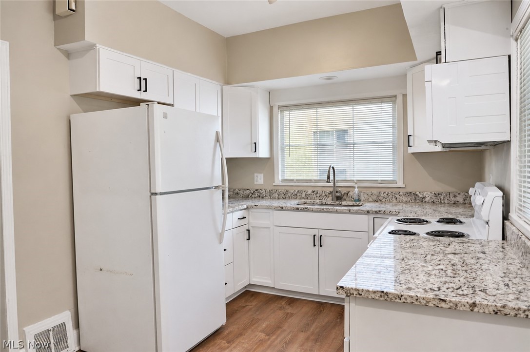 1215 Marlowe Avenue Lakewood OH 44107