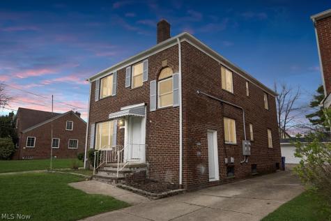 3596 Warren Road Cleveland OH 44111