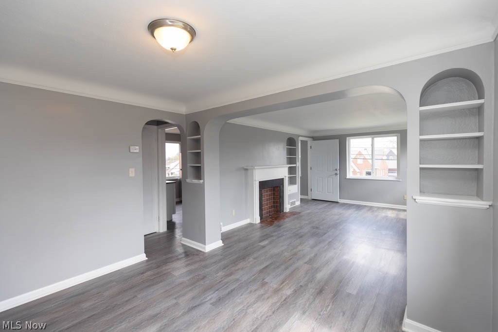 3596 Warren Road Cleveland OH 44111