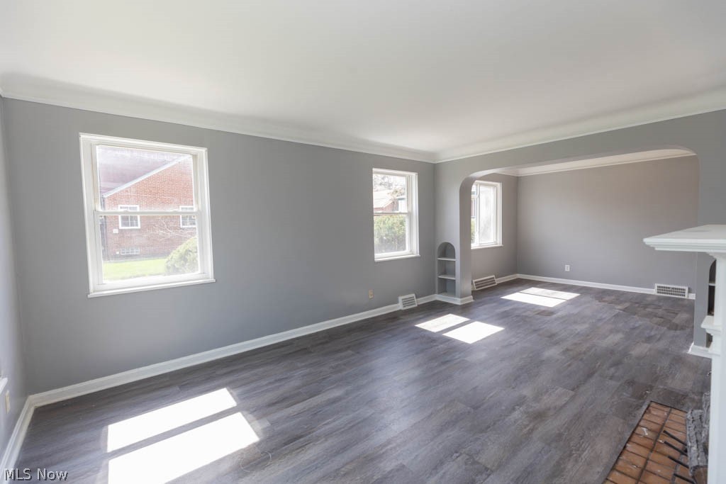 3596 Warren Road Cleveland OH 44111