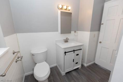 3596 Warren Road Cleveland OH 44111