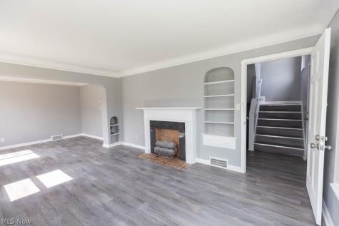 3596 Warren Road Cleveland OH 44111