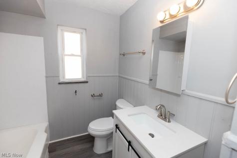 3596 Warren Road Cleveland OH 44111