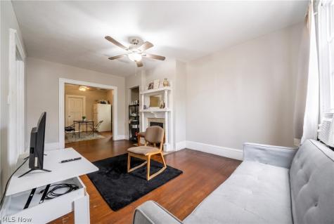 2250 E 86th Street Cleveland OH 44106