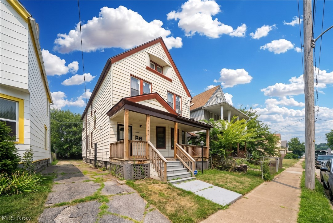 2250 E 86th Street Cleveland OH 44106
