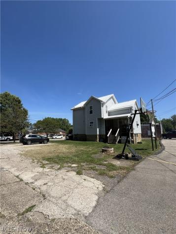 112 Scammel Street Marietta OH 45750