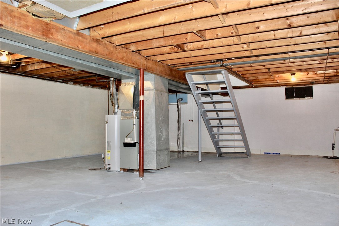 1645 California Avenue Louisville OH 44641