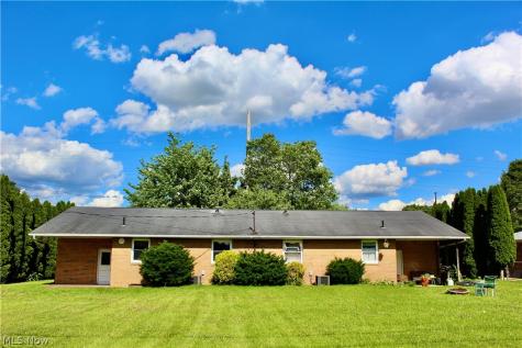 1645 California Avenue Louisville OH 44641