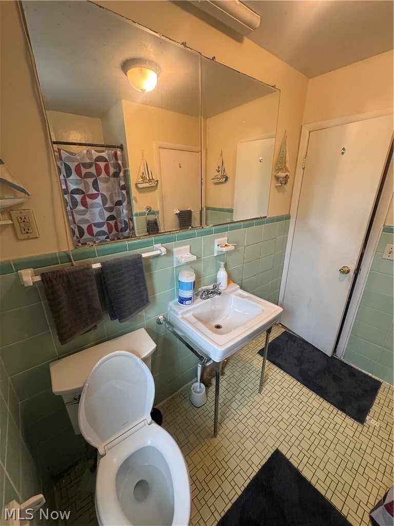 747 Babbitt Road Euclid OH 44123