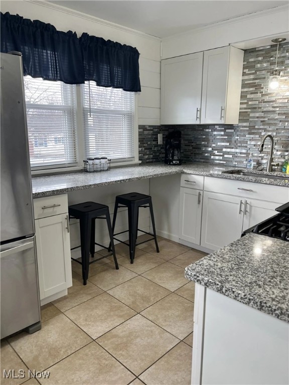 4772 Lake Road E Geneva OH 44041