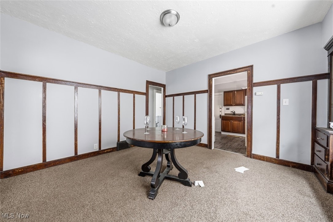 14401 Westropp Avenue Cleveland OH 44110