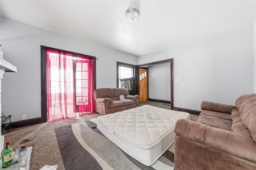 14401 Westropp Avenue Cleveland OH 44110
