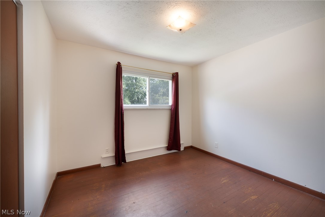 14405 Hale Avenue Cleveland OH 44110