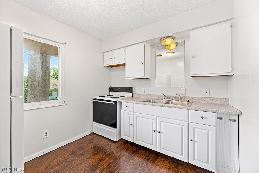 2045-2047 20th Street SW Akron OH 44314