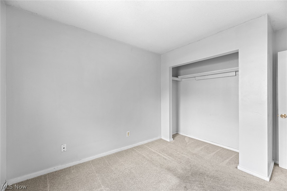 2045-2047 20th Street SW Akron OH 44314